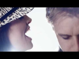 Top Trance: Armin van Buuren feat. Sharon Den Adel - In And Out Of Love (Official Music Video) HD